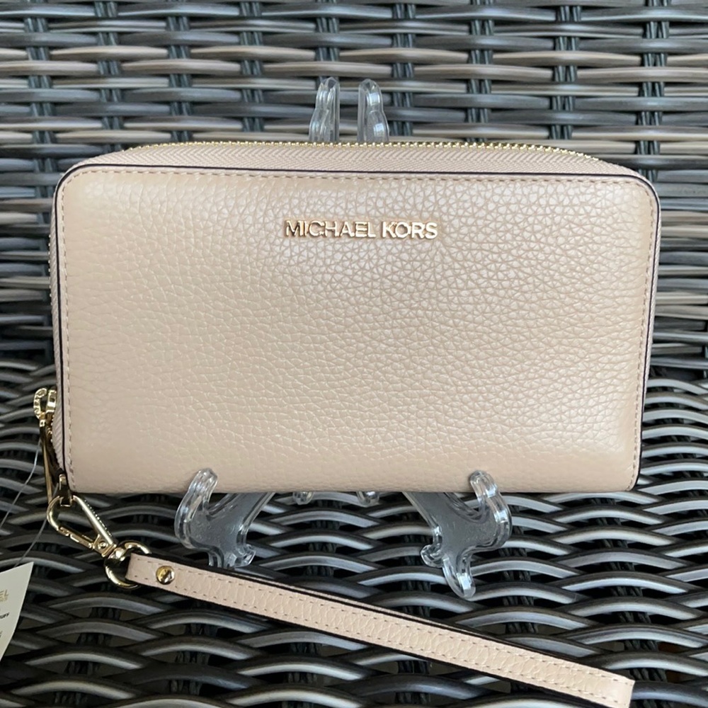 Michael Kors Jet Set Travel Lg Flat Multifunctional Phone Case-Wristlet-Wallet - Picture 15 of 16